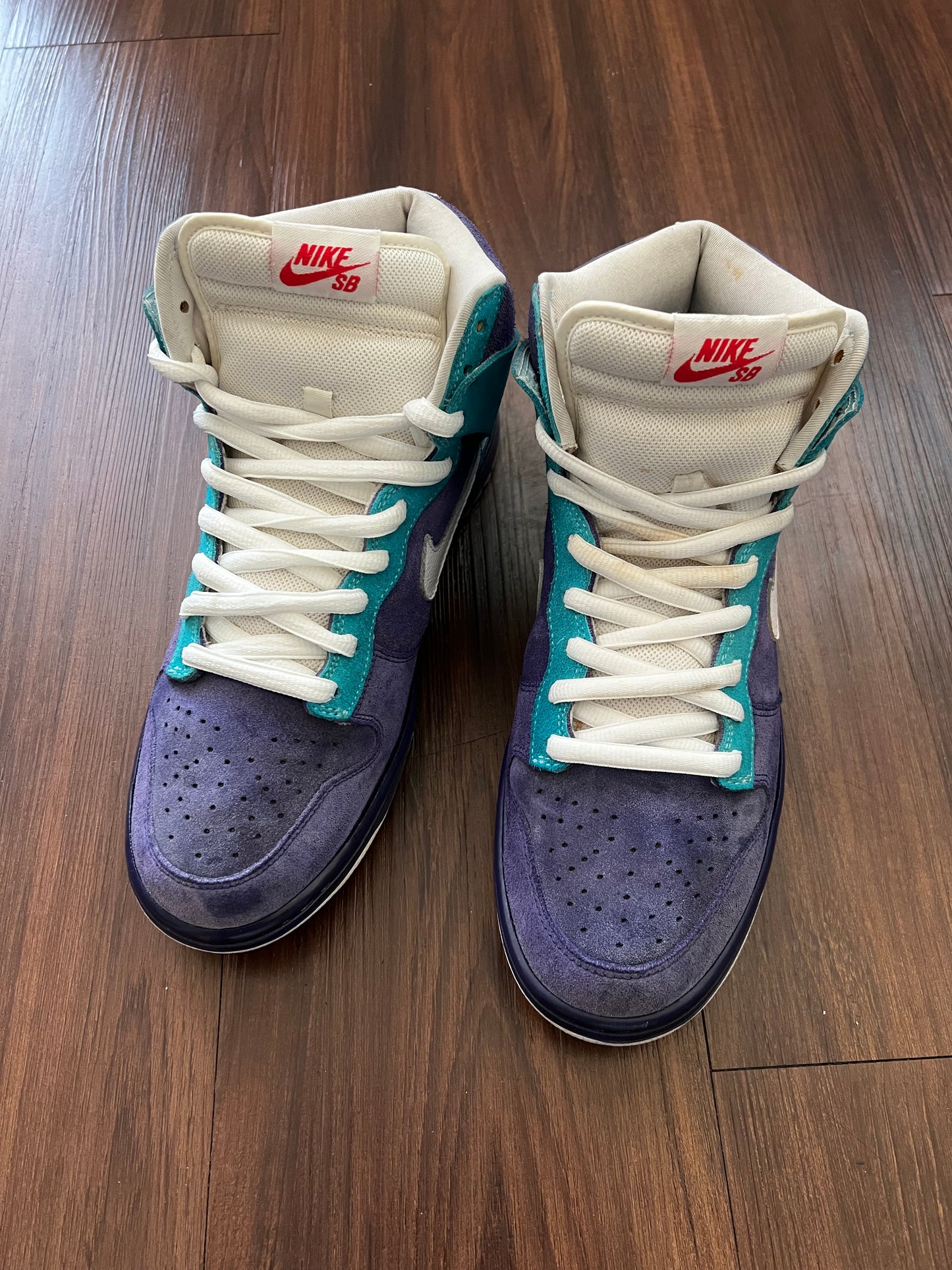 Nike SB ‘Oceanic Airlines’