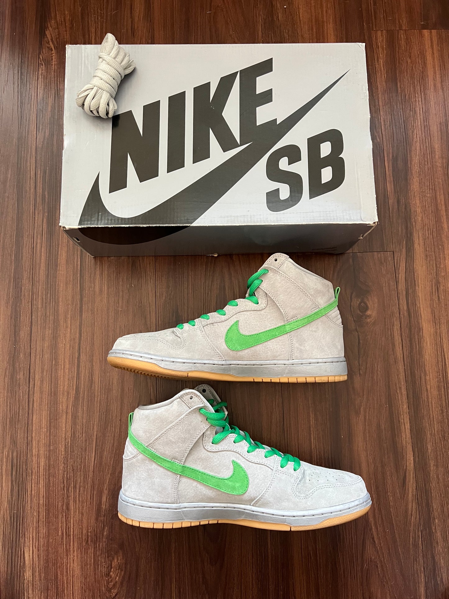 Nike SB ‘Silver Box’
