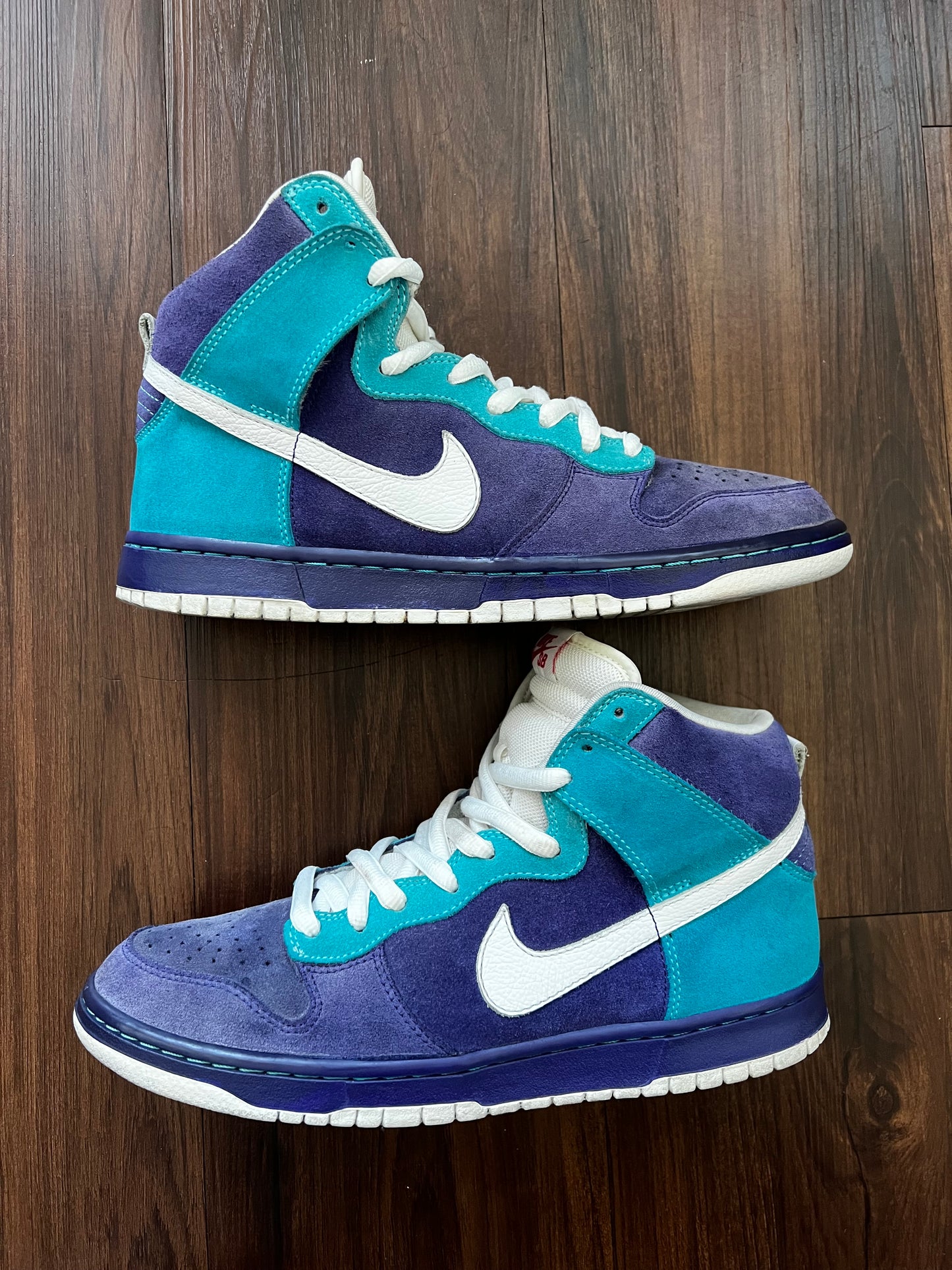 Nike SB ‘Oceanic Airlines’