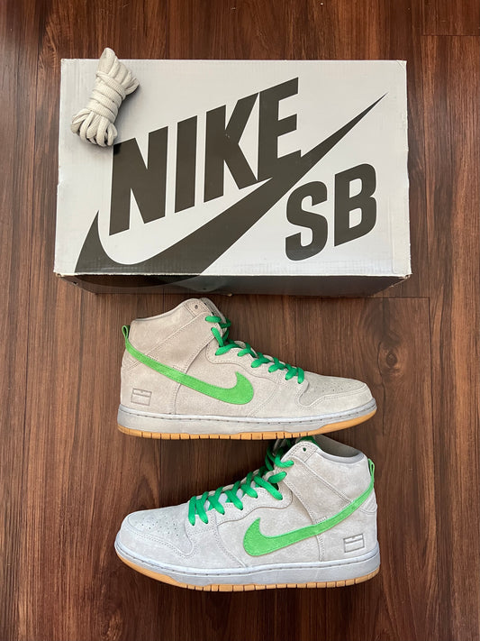 Nike SB ‘Silver Box’